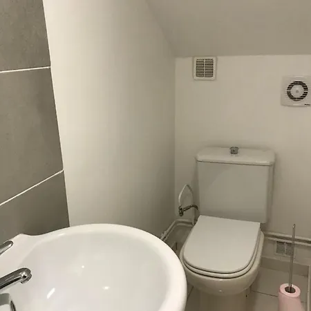Studio Centre * 里永